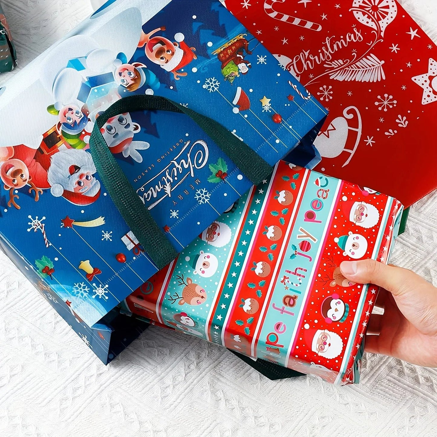 💥Big sale💥16pcs Large Christmas Gift Bags with Handles