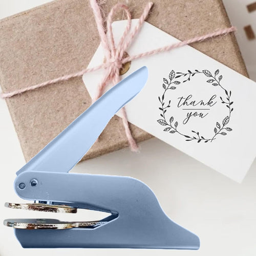 ✨Hand Engraved Personalized Stamp – Elegant Embossing Machine for Custom Bookmarks, Wedding Invitations & Paper Crafts | Unique Gift for Women, Teachers & Craft Enthusiasts!✒️